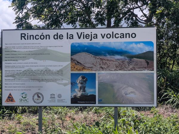 https://volcano.si.edu/volcano.cfm?vn=345020