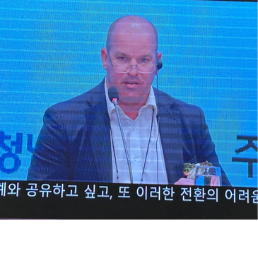 Nick Smith speaking in South Korea on climate neutrality policies