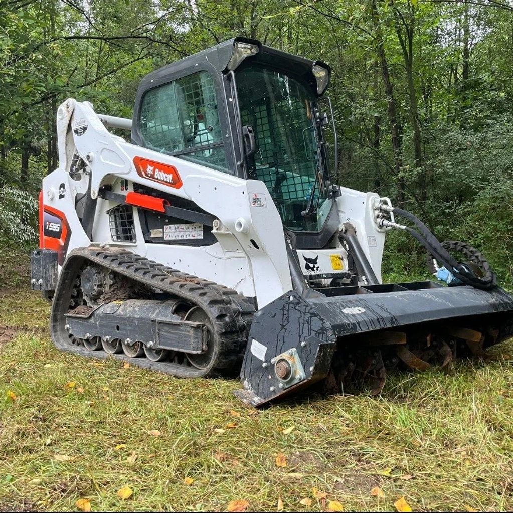 BobCat T595 Skid Steer