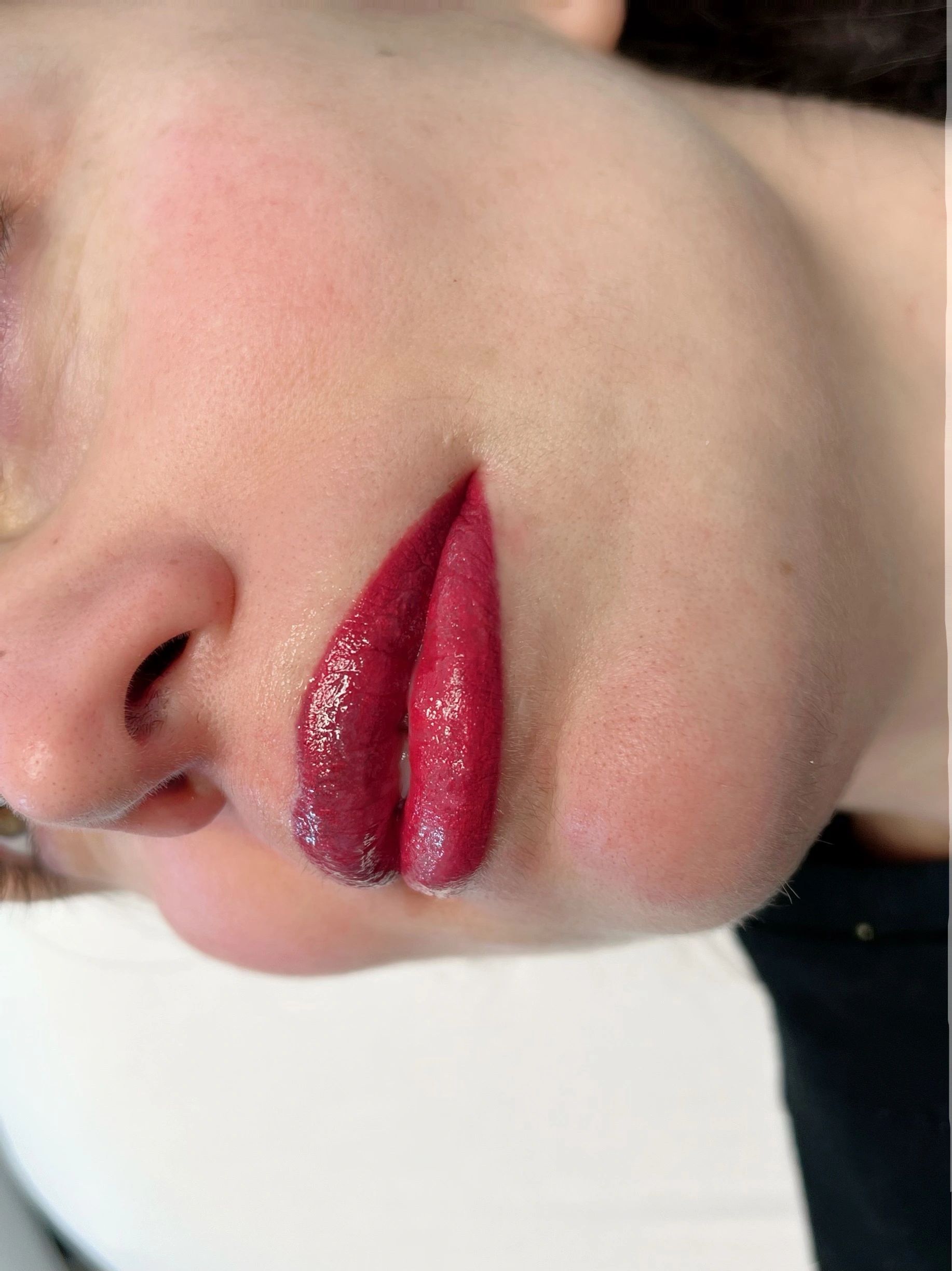 Lip blush