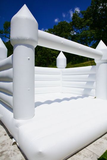 13ft *13 all white bounce house 