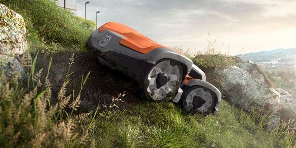 Husqvarna All Wheel Drive Robotic Lawn Mower (535x Automower)