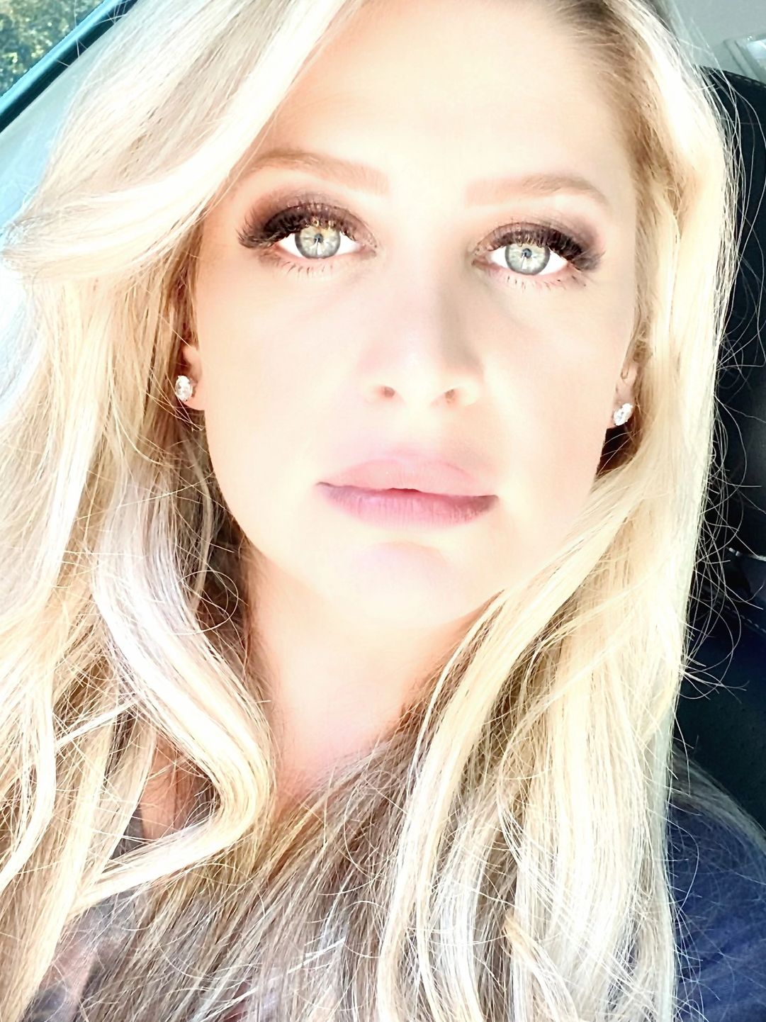 Professional makeup mom life