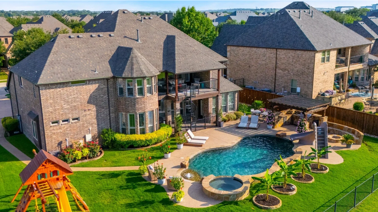 5 Bedroom Home in the Trophy Club Golf Community sold by Andrea Miranda, near Southlake, TX, Key