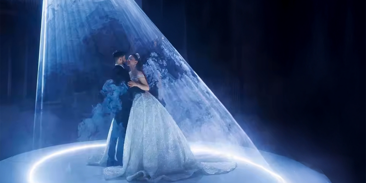 laser effect show in Toronto for first dance at wedding