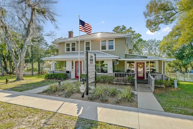 350 S Lawrence Blvd
Keystone Heights, FL 32656