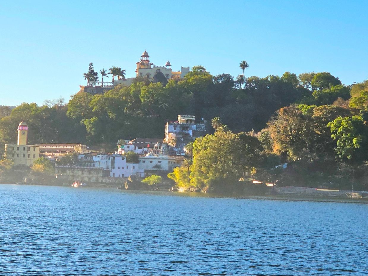 nakki lake at mount abu 
