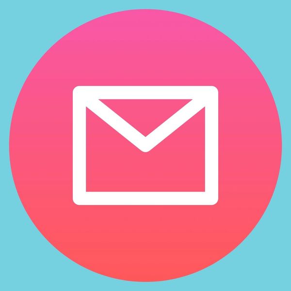 Priprava besedil za email kampanje.