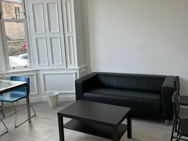 Lounge area Granville 1 apartment