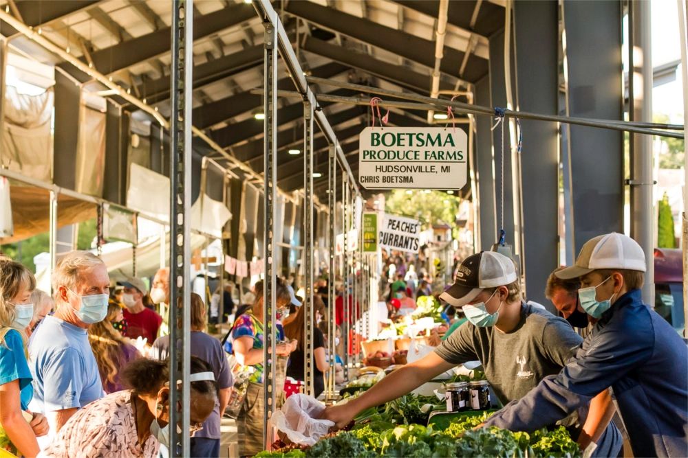 Fulton Street Farmers Market | grmag.com