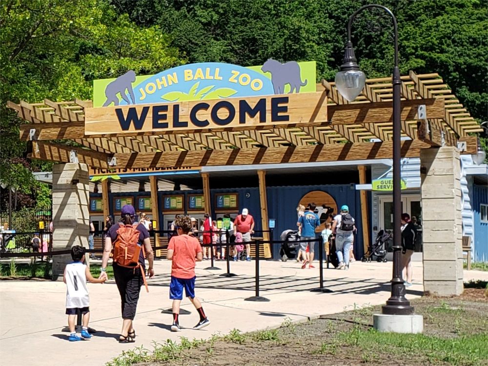 John Ball Zoo Entrance