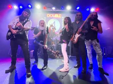 Double Vision is the classic rock tribute to Foreigner.   Based in Dallas it's spot on rock from an 