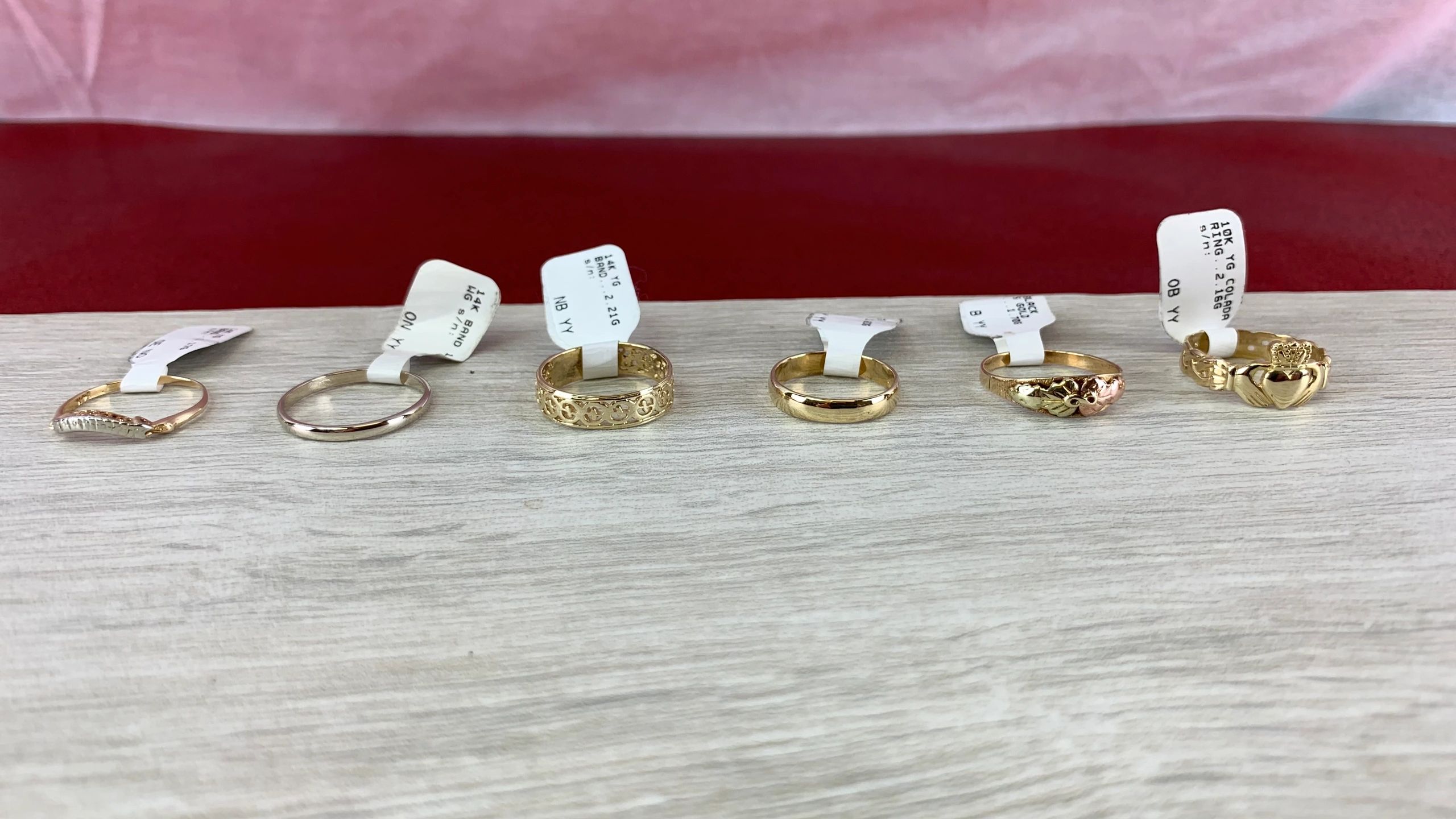 GOLD RINGS UNDER $199