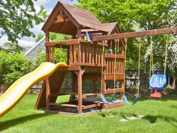 Playground set as part of miscellaneous junk removal.