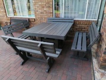 Patio set made from recycled plastic