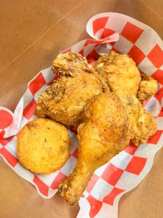 Cajun Country Cafe, local dining in S Ventura Rd, Oxnard, photo 5 of 8