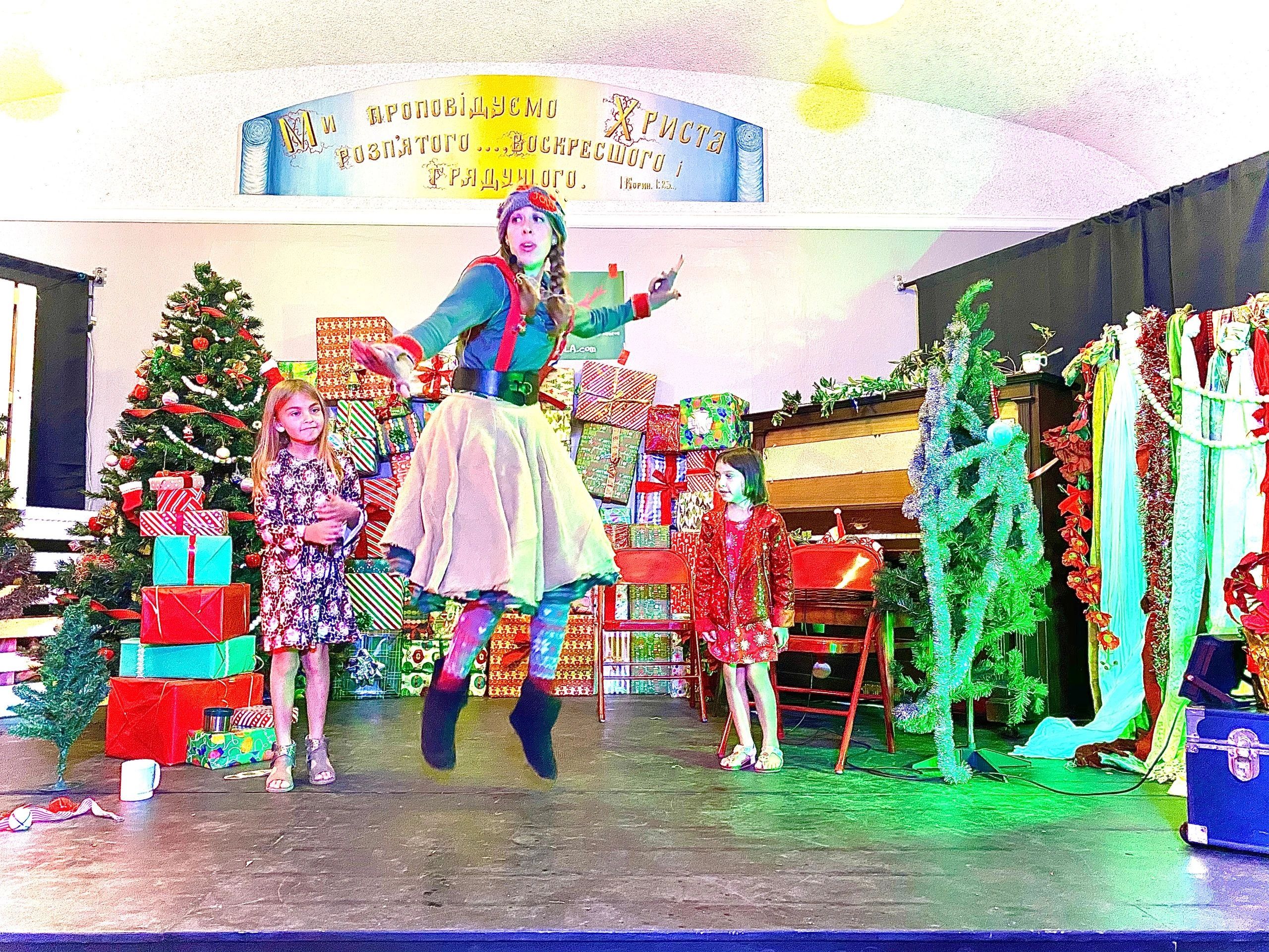 Hailey Jones & Friends production photo