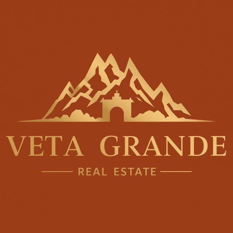 Inmobiliaria VetaGrande's Logo