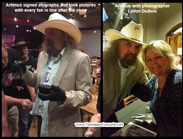 Artimus Pyle signing autographs at a Meet & Greet with photographer LaVon DuBois