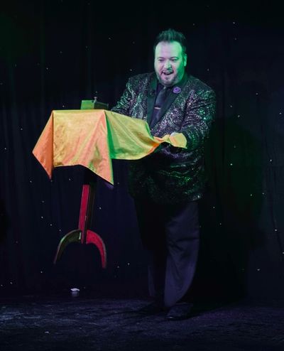 Pigeon Forge Magic show