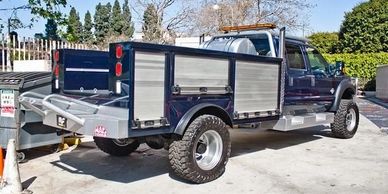 Modified F350 Rally Chase truck