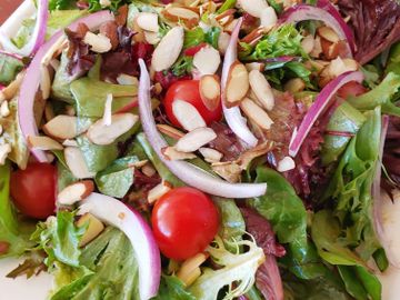 POWER GREENS HEALTY SALAD