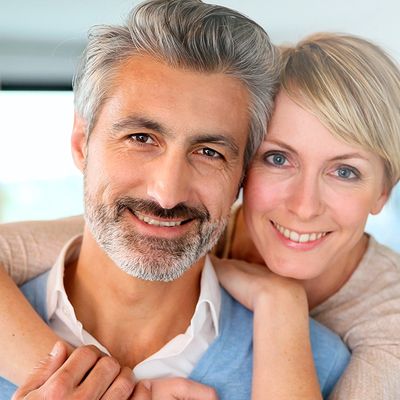 Prótesis Dental
Coronas Dentales
Puentes Dentales
Dentaduras