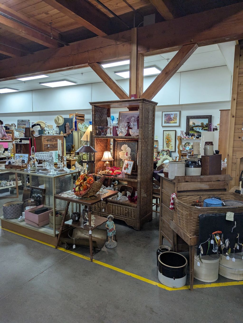 vintage hats, crocks, fishing lures, vases and pots, home decor and unique treasures from around the