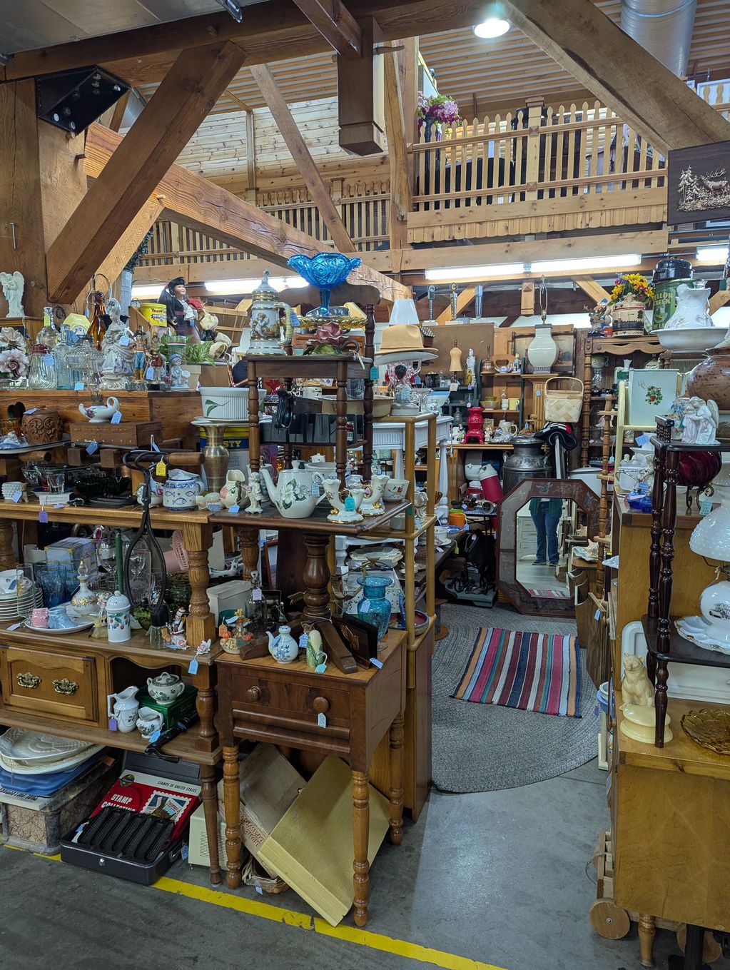 Antique Booth A472