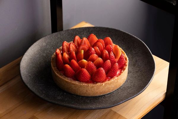 Torta de Morango da Zucker: Muito além da padaria, a poucos minutos de você