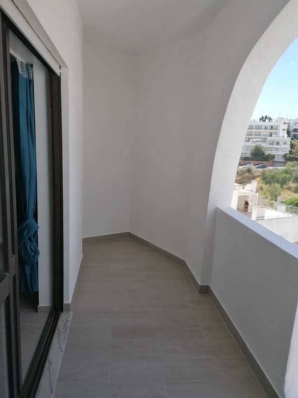 Tiled outdoor balcony