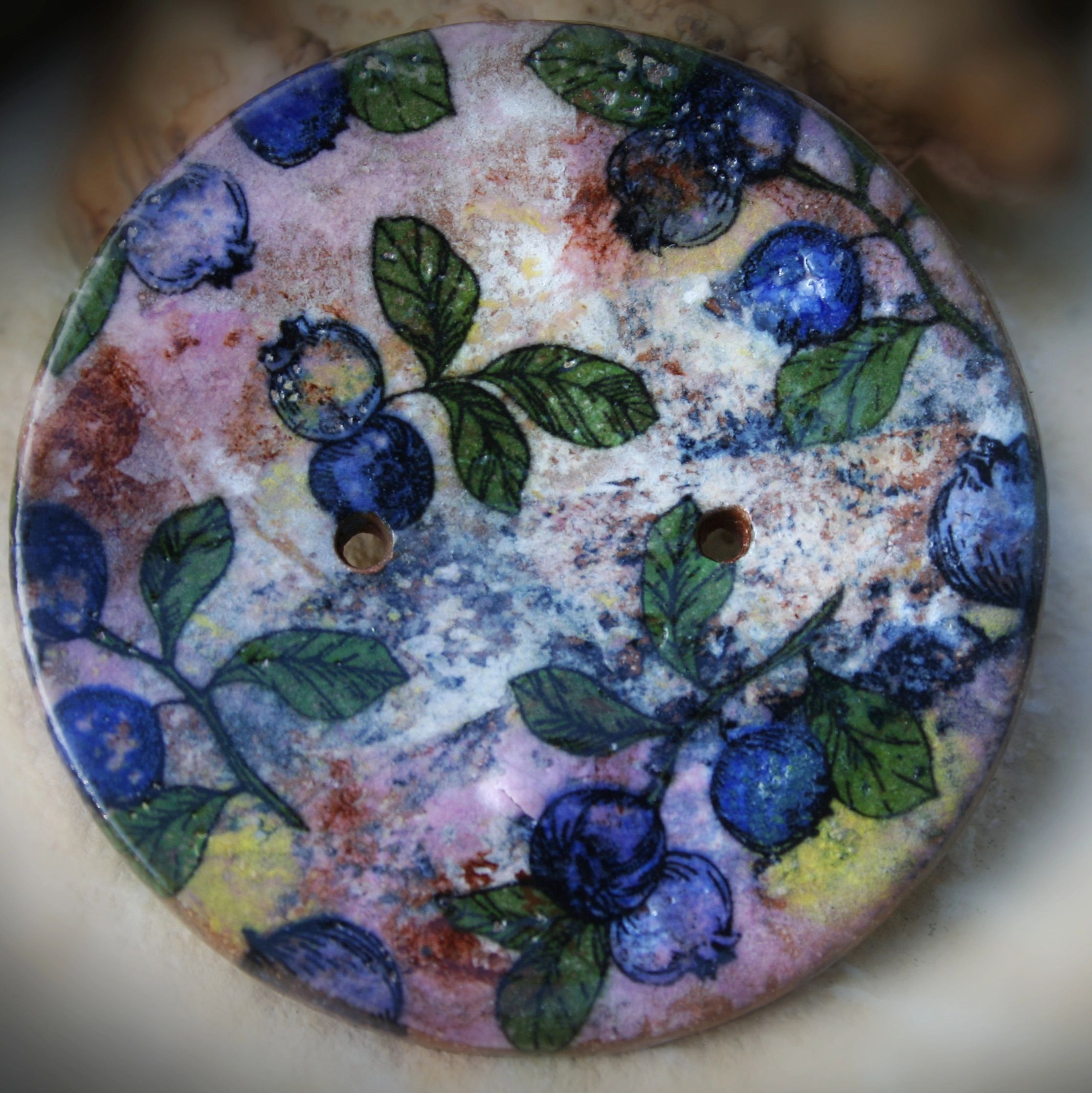 Large Button with Blueberries 