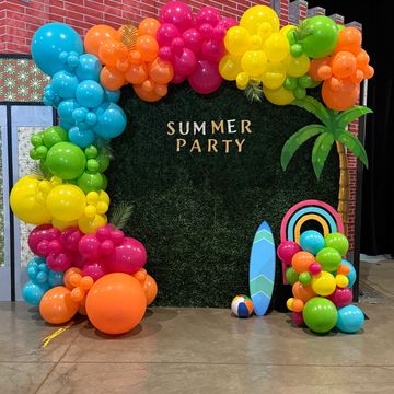 Summer Themed Balloon Backdrop