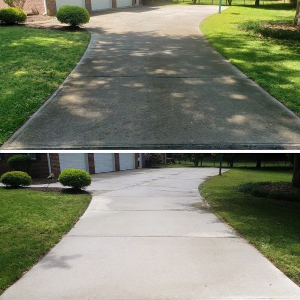 Concrete pressure washing in Deerfield Beach, FL
