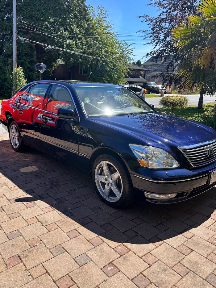 Customers vehicle Lexus ls430