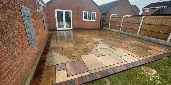

We are patio builders who can lay a new patio with everything from paving Indian sandstone 

