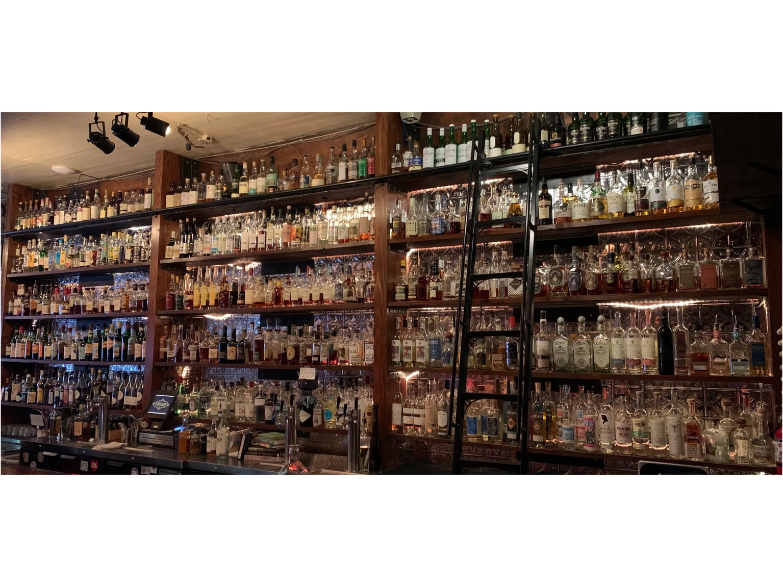 Bar photo 3