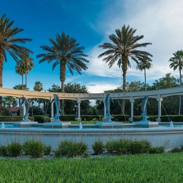 The entrance to Emerald Island Resort