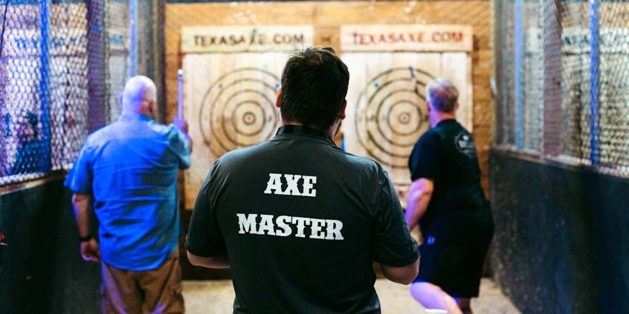 Texas Axe Throwing Axe Throwing Houston, Texas