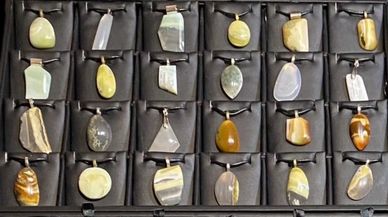 Canadian natural stone jewelry 