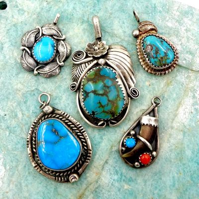 Unique deals vintage jewelry