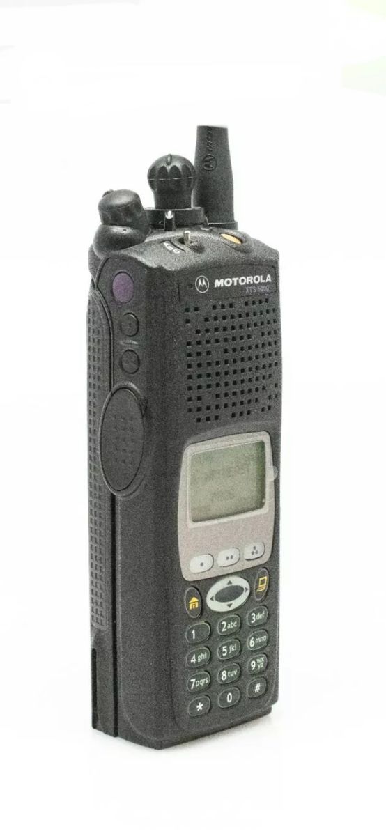 Motorola XTS5000 UHF 380-470 MHz with Encryption