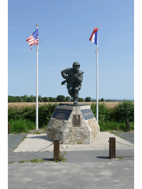 The Lt. Dick Winters Leadership Memorial near Utah Beach