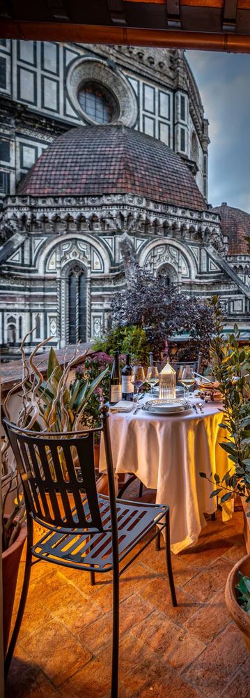 Dinner setting on terace infront of the Duomo in Florence