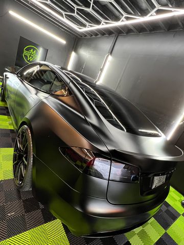 Tesla Wrap experts only by Madd Wrapps 