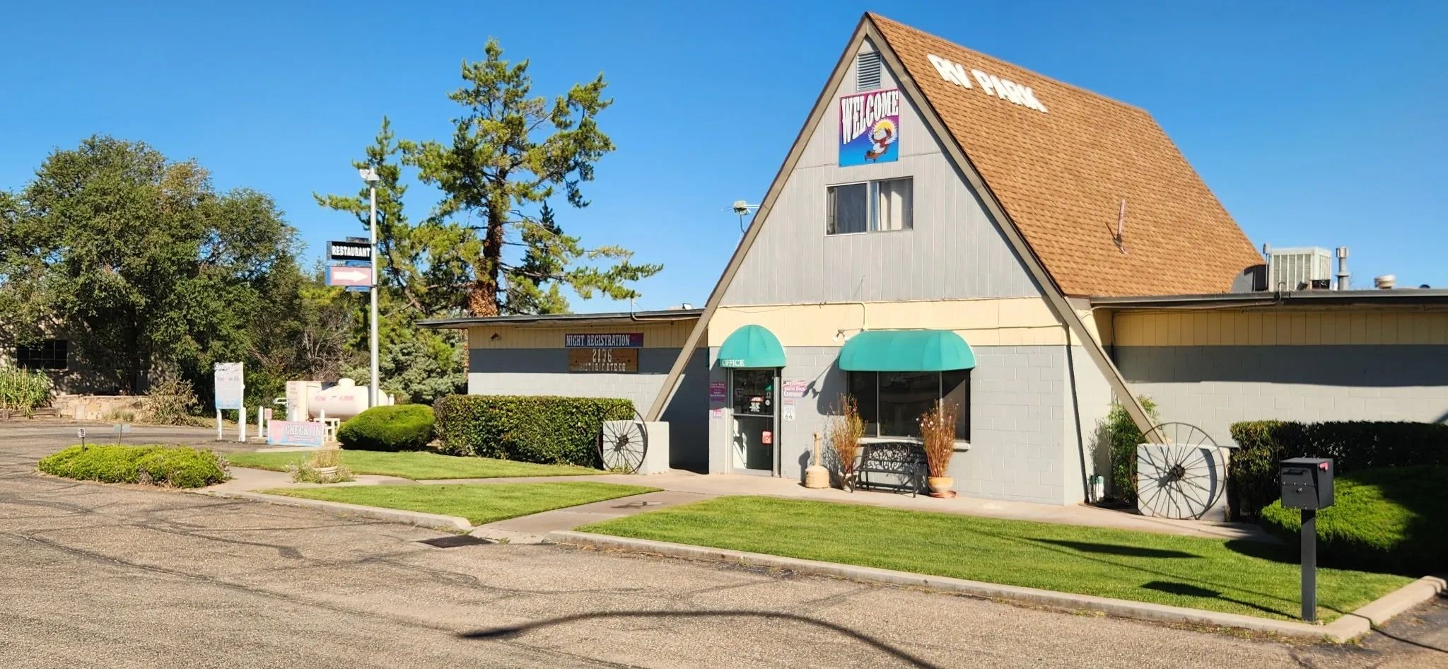 Attractions and Activities in Santa Rosa, NM.