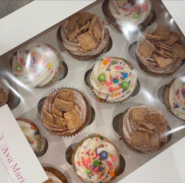 Assortment Box of Cinnamon Toast Crunch and Confetti Cupcakes 