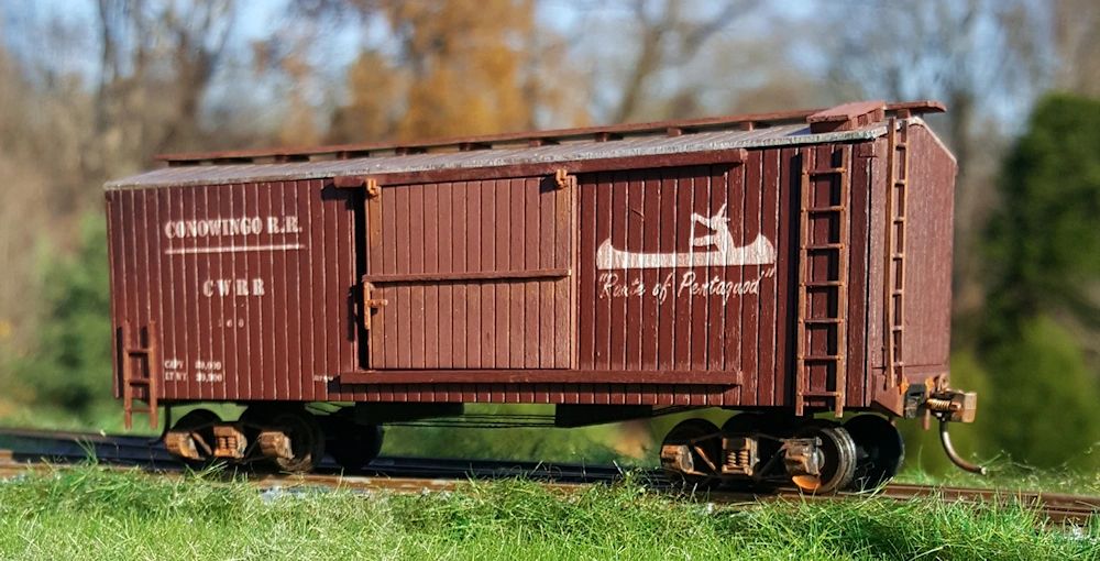 36 Foot Wooden Boxcar in HO/HOn3 Scale
