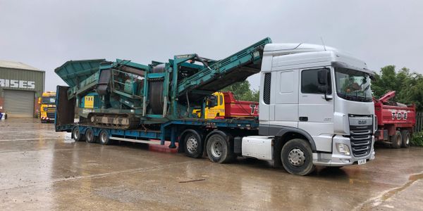 Screen Transport for a Quarry
