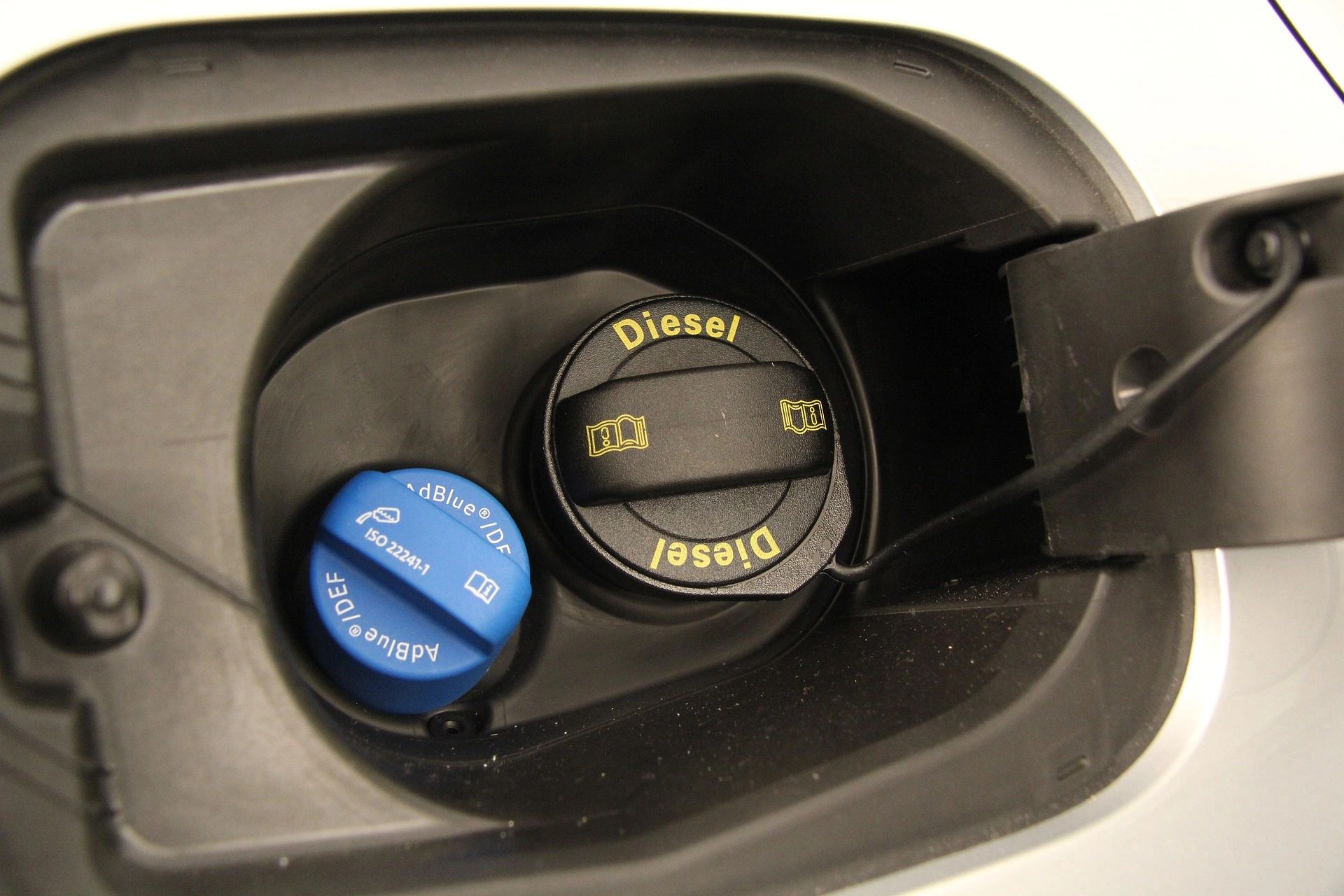 AdBlue in diesel tank guide showing AdBlue contamination in a diesel vehicle